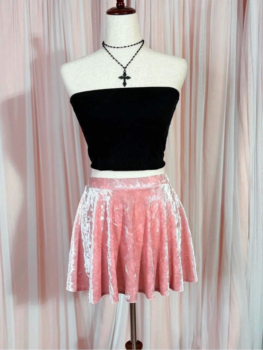 Forever 21 Velvet Pink Skater Skirt